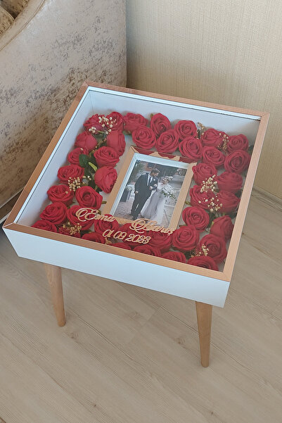 Verda Çerçeve Beyaz-rose Fotoğraf Bölümlü Isimli Anı Sehpası! Özel Gün Çiçekleriniz Için Yan Sehpa! Gül Sehpası!