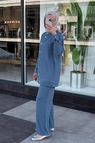 Sahraa Candy Knitted Suit Blue