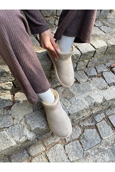 Elvinin Tarzı Lopez (Bej) Renk Düz Taban İçi Kürklü Kadın Bot