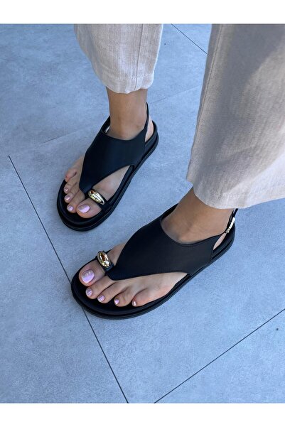 Dina Black Color Akseusar Detailed Flat Sole Sandals