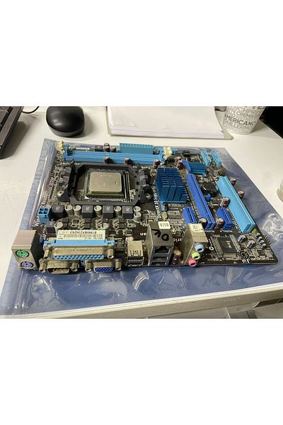 OEM M5A78L-Mx (Oc) Amd Am3+ Motherboard + Quad-Core Processor Fx 4100 3.6Ghz 8Mb (Refurbished)