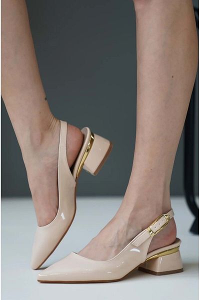 KOCAMANLAR Feles Buckle Detailed Heeled Open Back Classic Women's Heeled Shoes Shoes Ten