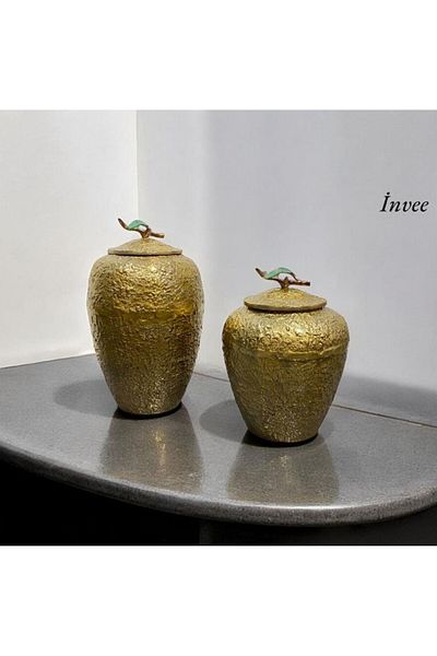 Invee 40 cm Cast Aluminum Gold Antique Vase with Lid