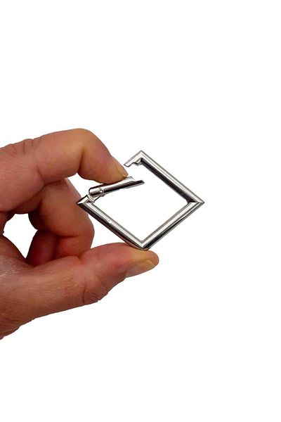 Nusrat Bilişim Accesoriu pentru geantă cu inel pătrat de culoare argintie 3,5x5,5 cm