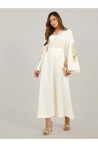 Styli Embroidered Detail Jacquard Jalabiya with Tassel and Lace Trim