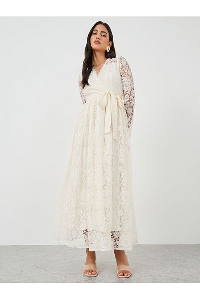 Styli Lace Long Sleeves A-Line Maxi Dress