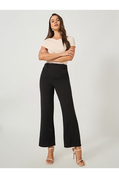 Styli Solid Flat Front Low Rise Flared Pants