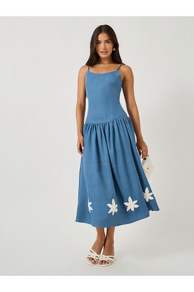 Styli Flower Applique Strappy A-Line Midi Dress