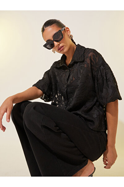 Styli قميص جاكار بأكمام قصيرة ومقاس كبير