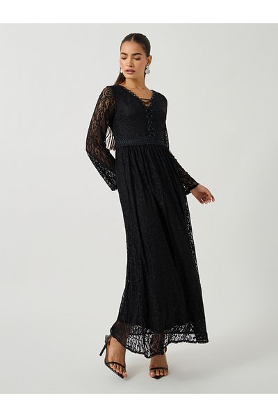 Styli Lace Long Sleeves A-Line Maxi Dress