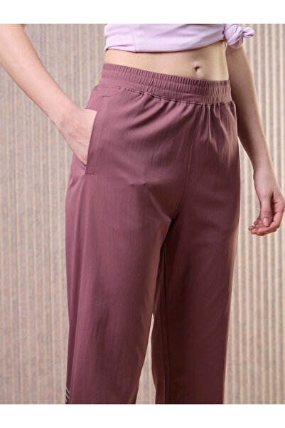 Technosport By Styli Women Solid 2-Way Stretch Joggers