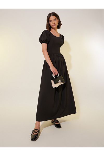 Styli Solid Puff Sleeves Round Neck A-Line Maxi Dress