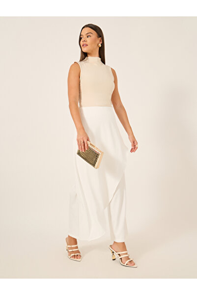 Styli Solid Sleeveless High Neck Top