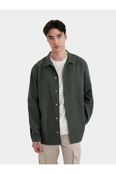 DeFacto Men Green Button-Down Plain Shirt