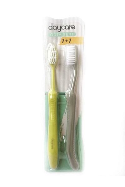Daycare Medium Hard Toothbrush 2 Pcs