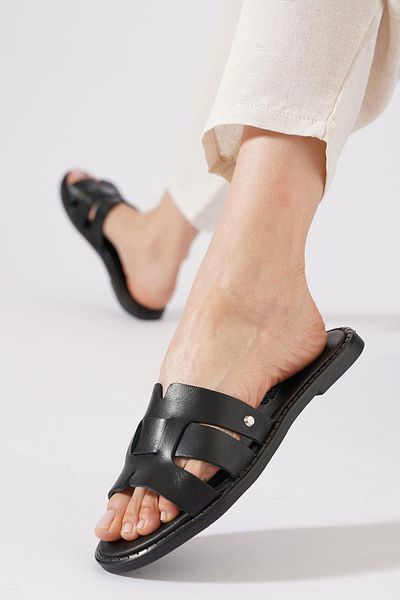 Moda Pie Nervas Slip-On Strap Pin Γυναικείες παντόφλες από γνήσιο δέρμα Μαύρο δέρμα