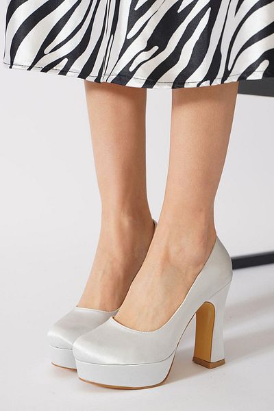 Moda Pie Folist Gova Platform Evening Dress Women's Shoes Silver Satin