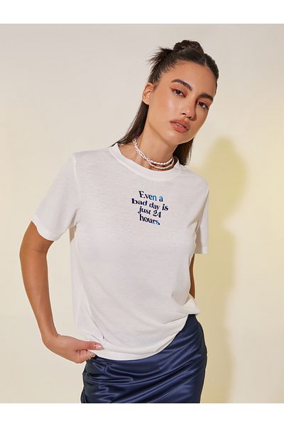 Styli Slogan Print Round Neck T-Shirt