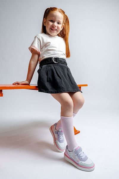 mnpc Girl's White-Green Casual Shoes