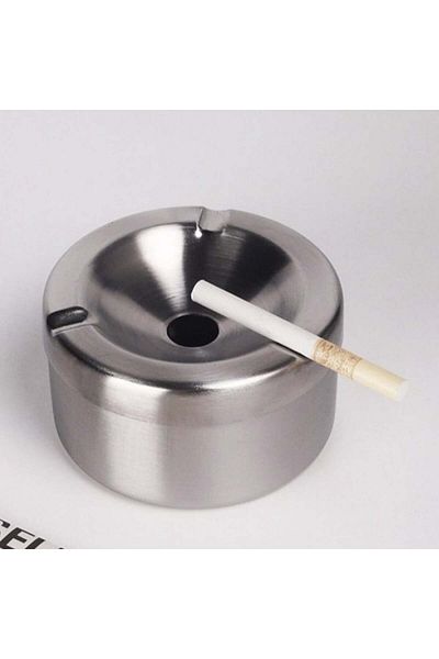 PUFO Scrumieră metalică delicată cu capac, argintie