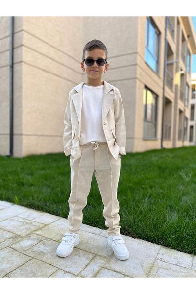 aynuraa Boy's Linen Suit.
