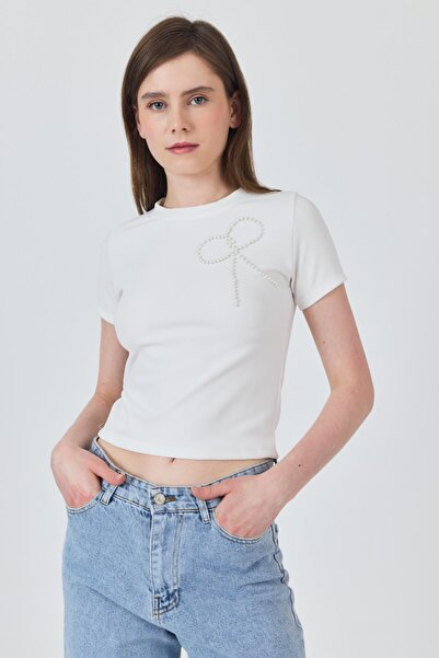 Rays Tricou slim cu perle albe brodate cu panglică 2229