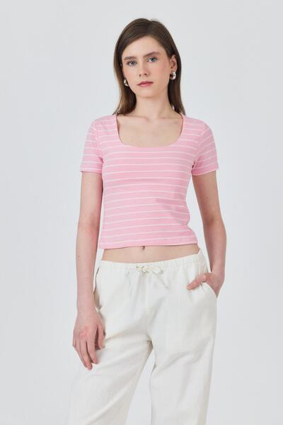 Rays Ροζ ριγέ μπλουζάκι με λαιμόκοψη 4016