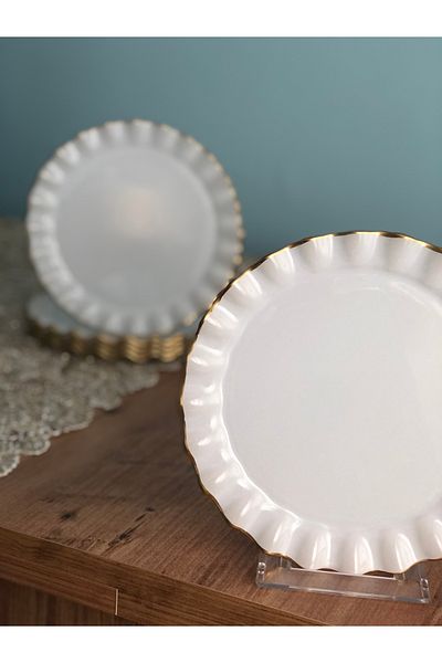 B&M Isabella Patterned Curved Cake Plate 6 Pieces