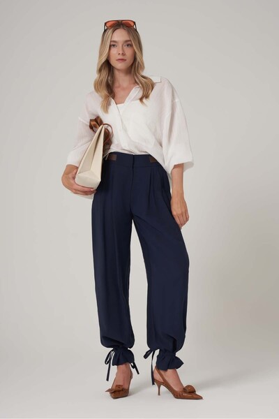 UTOPIAN Deri Kemer Detaylı Pantolon