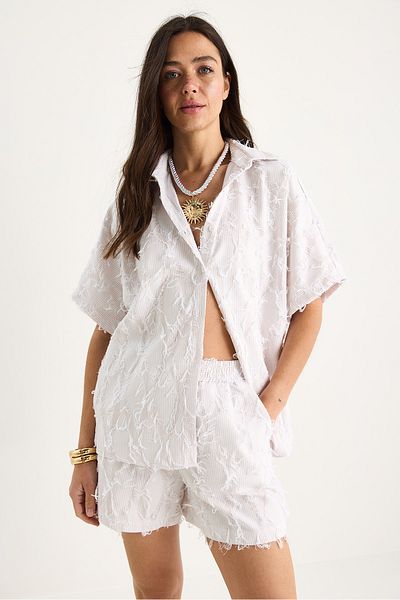 Bianco Lucci Women's Striped Oversize Fringed Shirt Pocket Detailed Elastic Waist Shorts Set Dt251021 60283390