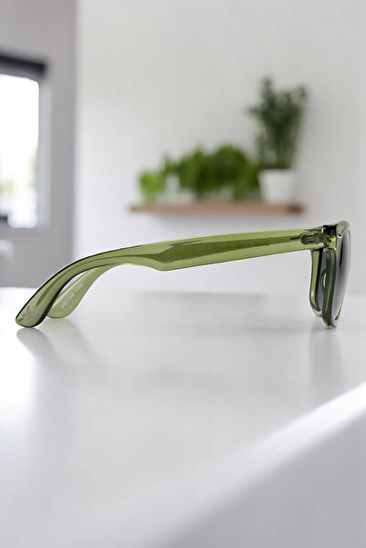 Daniel Klein Original 100% Polarized Uv400 Protection Green Color Wayfarer Unisex Sunglasses Dkg6271C5