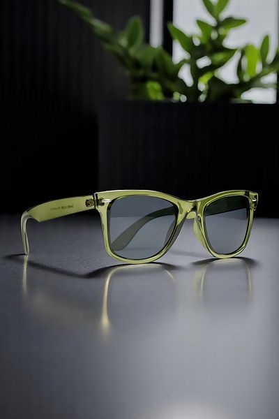 Daniel Klein 100% Polarized Uv400 Protection Green Color Wayfarer Original Men's Sunglasses Dkgg6271C5