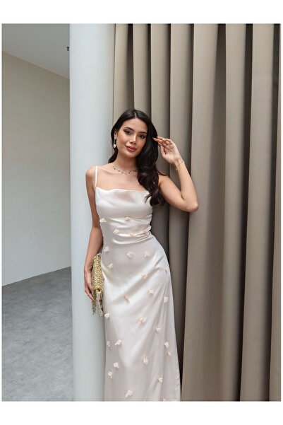 ESRAHELVACI Σατέν φόρεμα με λεπτομέρεια λουλουδιών