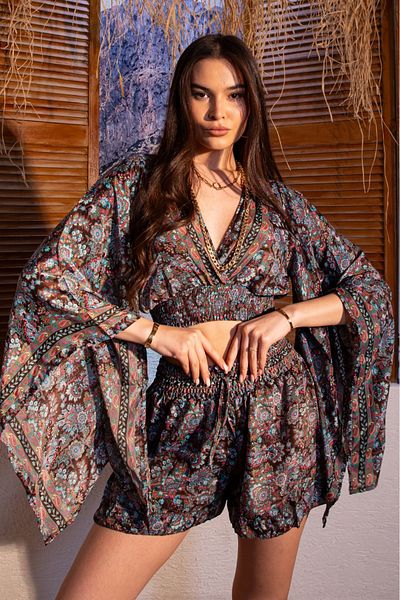 alieva Women's bohemian double top and bottom shorts set with ethnic pattern