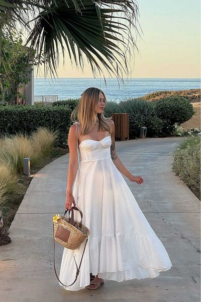thesunfyre ROCHIE lungă din poplin cu volane, cu bretele albe, pentru femei