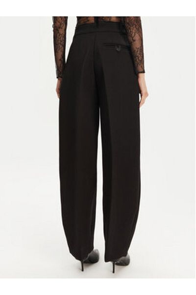 JACQUEMUS Pantaloni din material textil pentru femei 24E241PA0791718 Negri