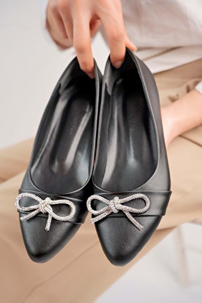 bulutmod Siyah BA04252 Kadın Orta Taşlı Günlük Büyük Numara Babet - Siyah Der...