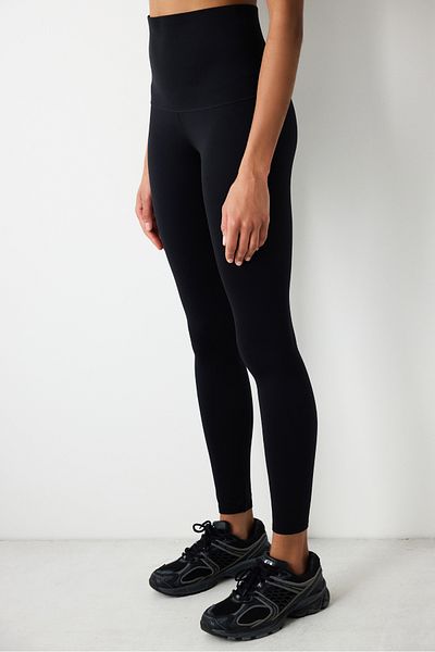 Penti Schwarze Leggings von Miracle Shaper