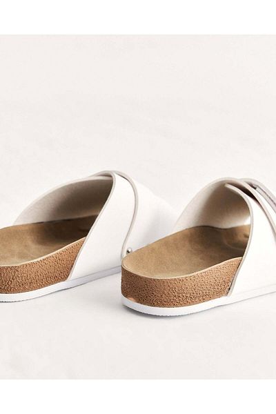 Chirpy Women's Summer Wide Single Strap Casual Slippers