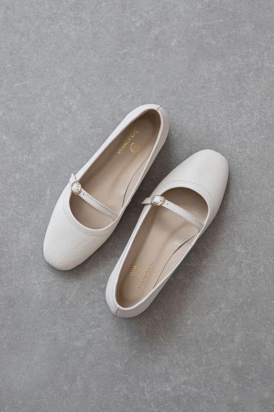 STRASWANS Wigins Women's Genuine Leather Ballerinas Beige