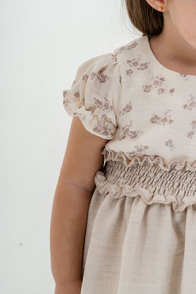 Titimixkids Κοριτσίστικο φόρεμα μουσελίνας με λεπτομέρεια λουλουδιών με επένδυση από λινό γαρνιρισμένο