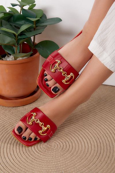 TOFİSA Women's Red Buckle Slippers - 25531