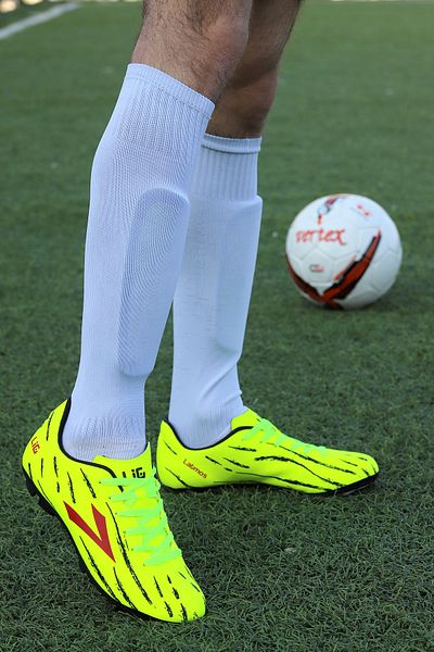 LIG Pantofi de fotbal pentru bărbați Latmos Match Krp 35 Crampon Turf Field