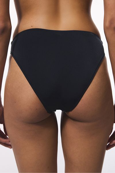 Penti Schwarzer Slip-Bikini-Unterteil mit hoher Taille