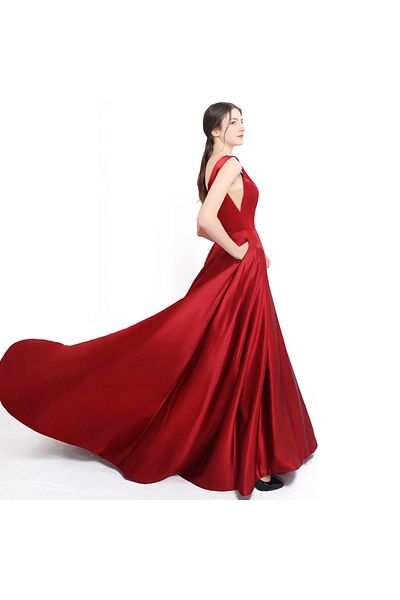 OEM Long red evening dress with side pockets