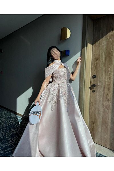 ALANOOD FASHION Evening dress with embroidered cloche and floral embroidery