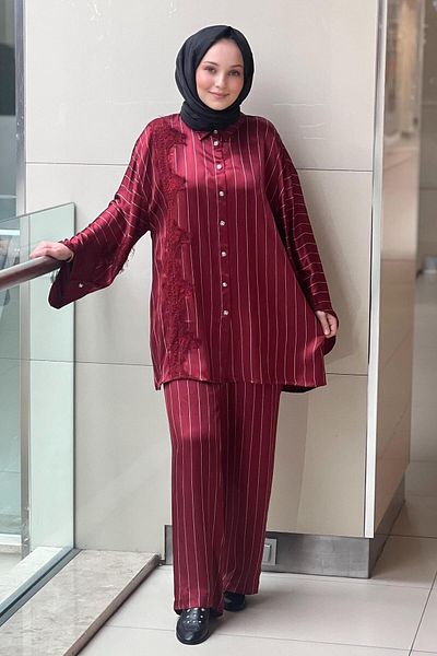 Ghisa مجموعة من الساتان المخطط بتفاصيل جبر