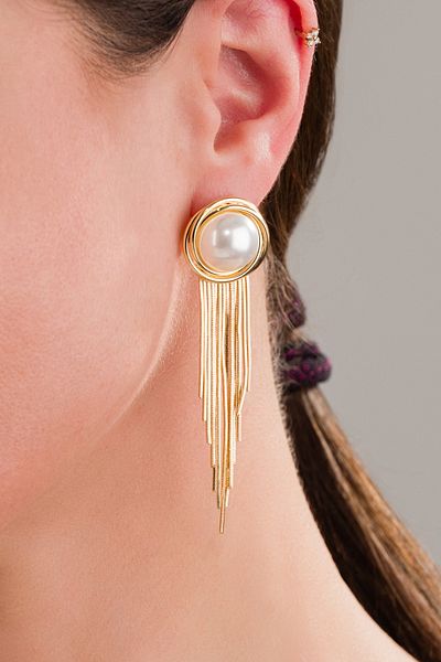 LUCİ LONTANE Tassel Pearl Earrings