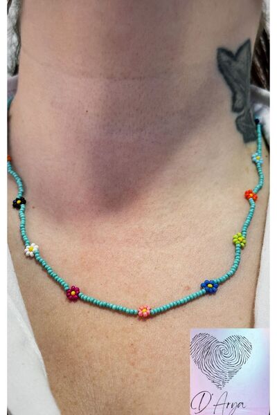 Darya Dd48 أبيض أخضر أزرق بوهيمي وقلادة ديزي مطرزة يدويًا