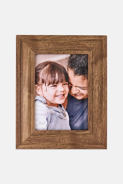 Enchante Accessories Wooden Photo Frame 5 x 7, Light Brown